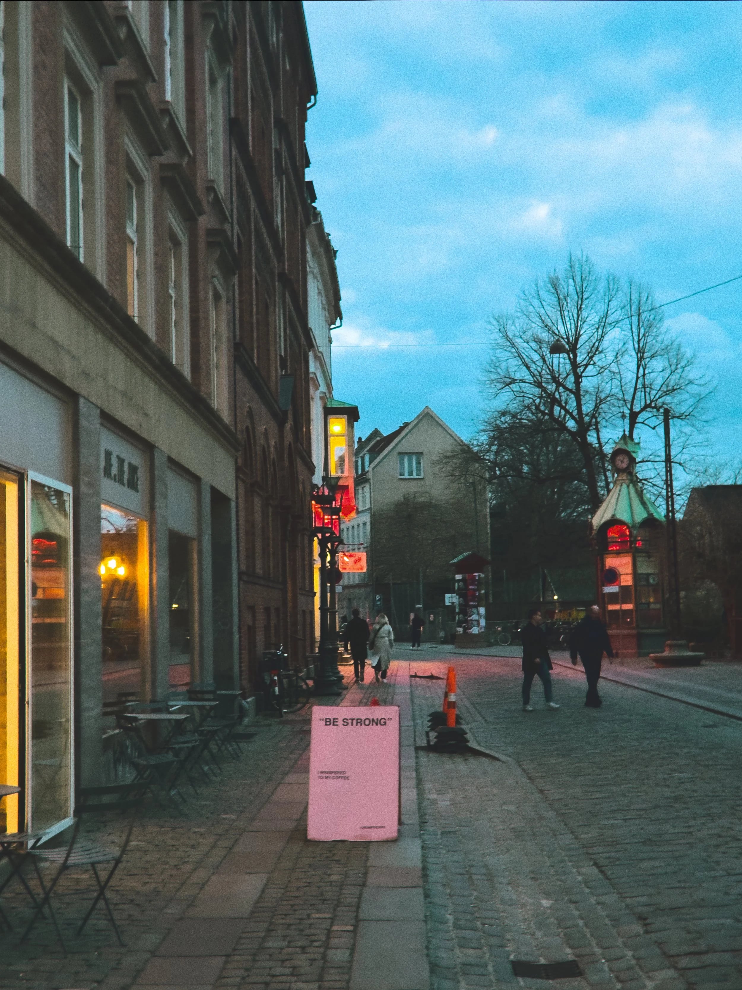 Album image 13
